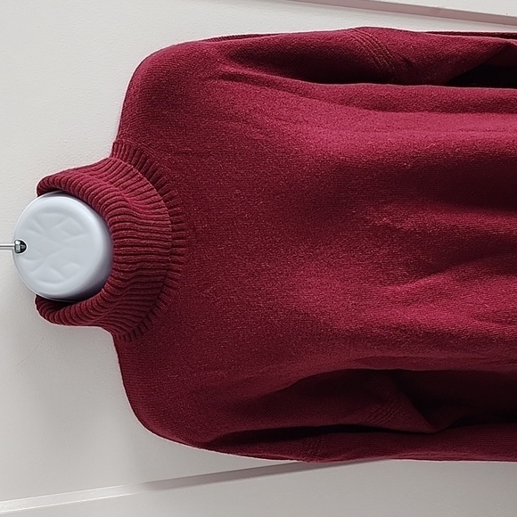 J. CREW Merino Wool Alpaca Turtleneck Sweater Maroon size small - Picture 2 of 5